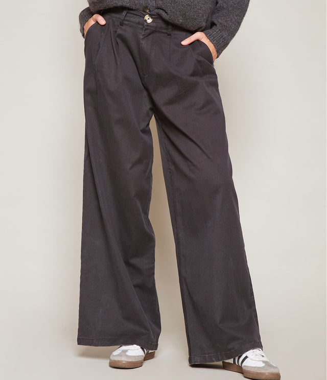 Pantalón Sastrero Lyocell Negro - PANTALÓN DENIM BÁSICO MUJER