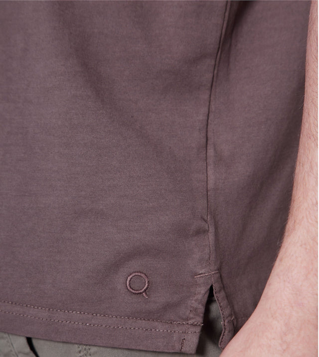 Polera Stuart Café Oscuro - Polera