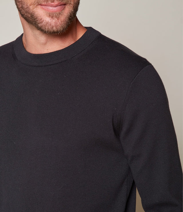 Sweater Tokio Negro - Sweater