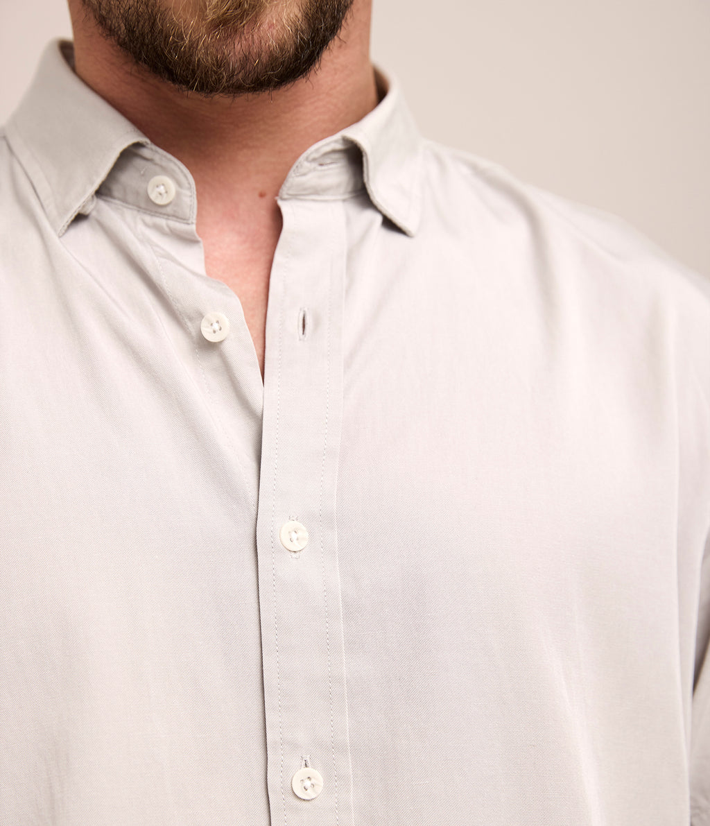 Camisa Hombre Tencell Manga Corta Gris Claro Leo