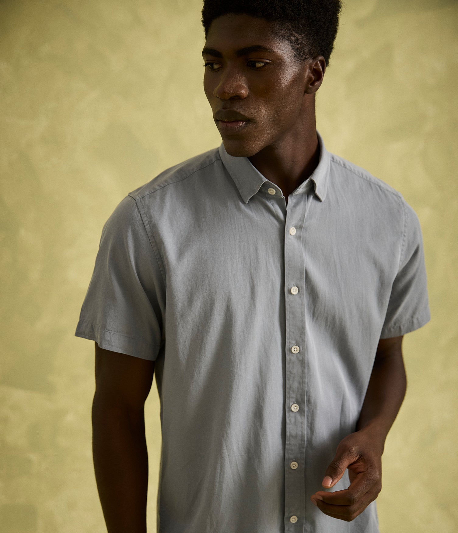 Camisa Hombre Tencell Manga Corta Celeste Leo