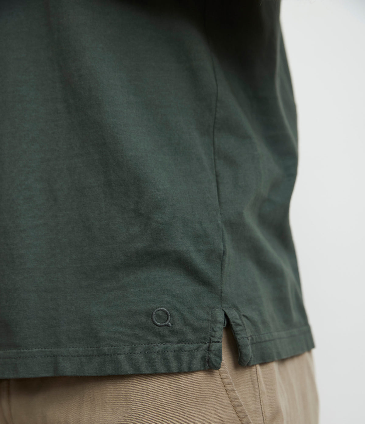 Polera hombre 100% algodón Luke Botones Verde Oscuro