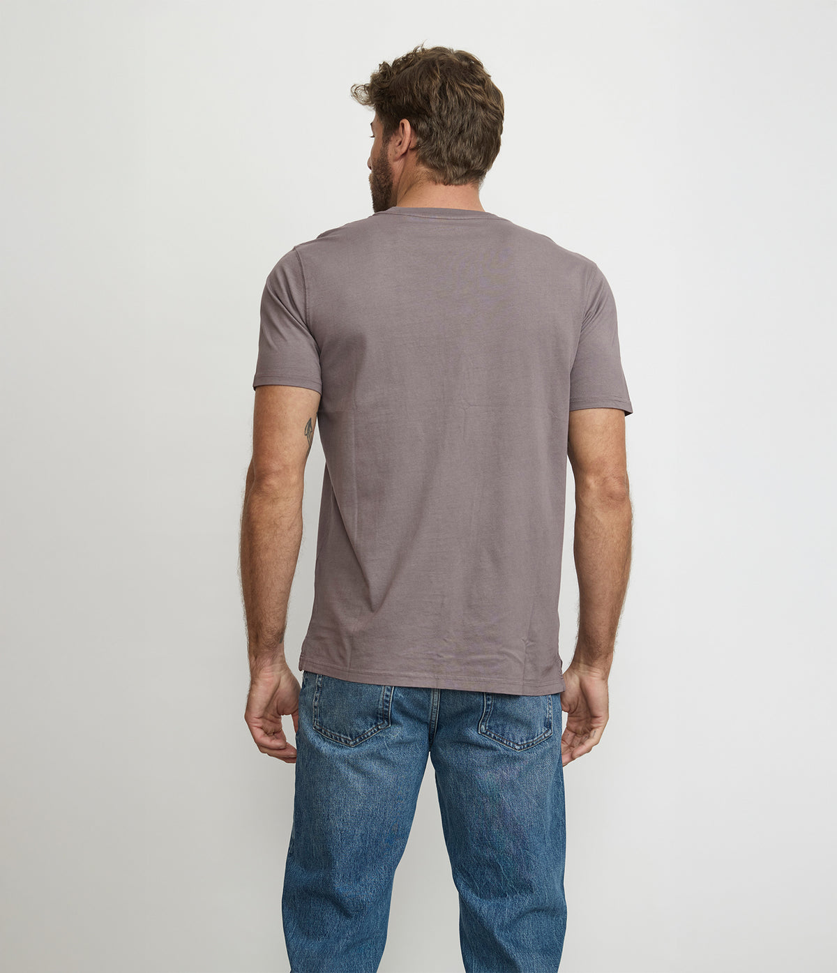 Polera hombre 100% algodón Luke Burdeo