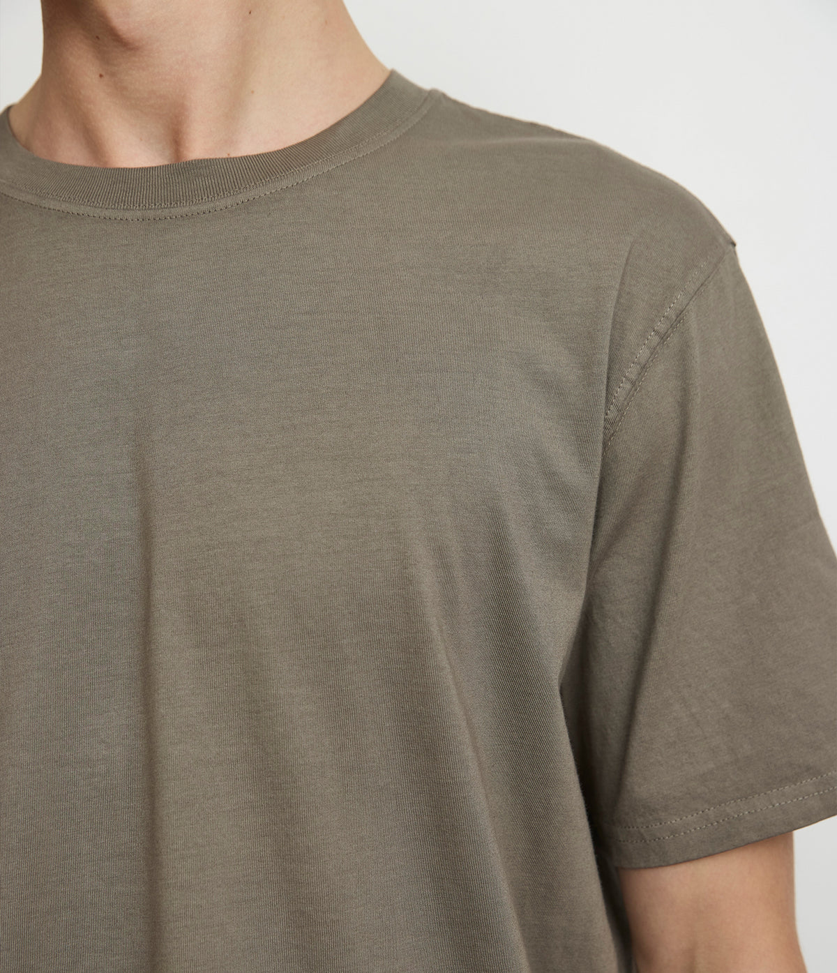 Polera hombre 100% algodón Luke Cafe