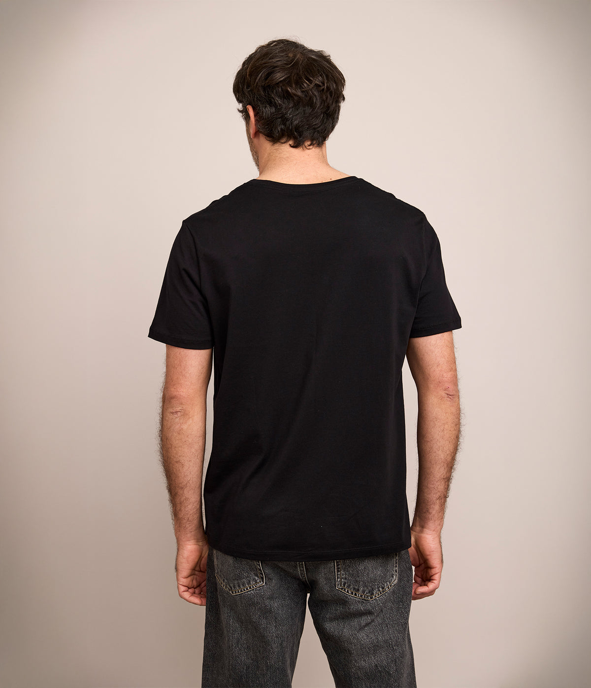Polera Básica Hombre 100% algodón Pima Negra