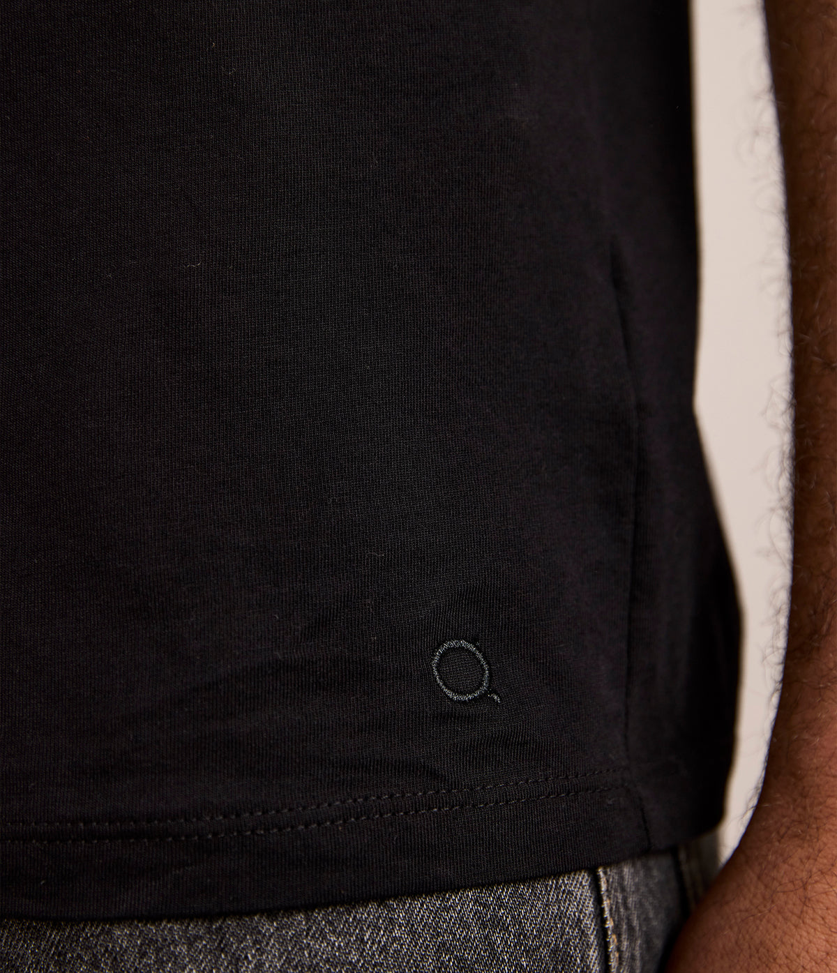 Polera Básica Hombre 100% algodón Pima Negra