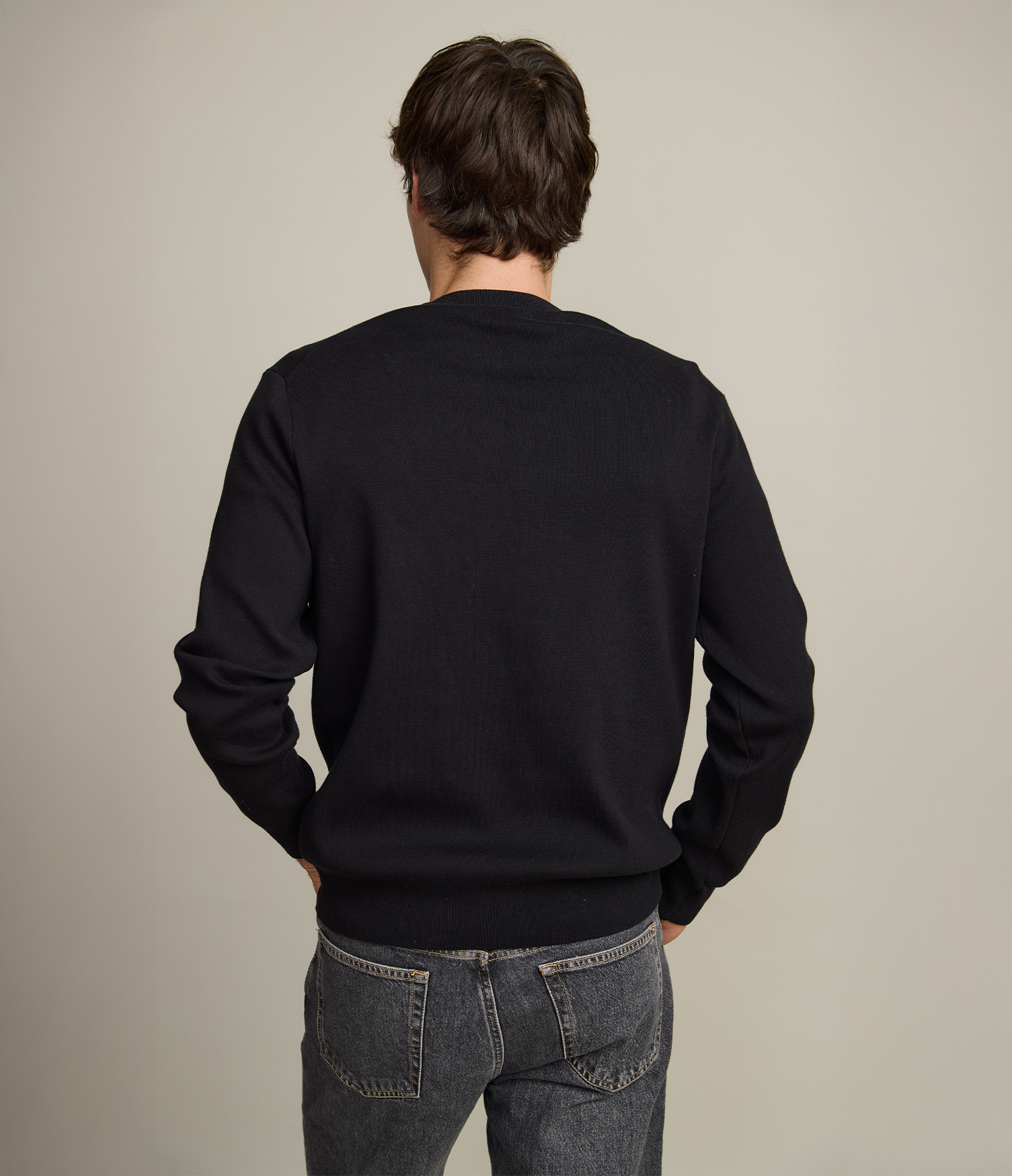 Sweater Hombre Tokio Cuello Redondo Negro