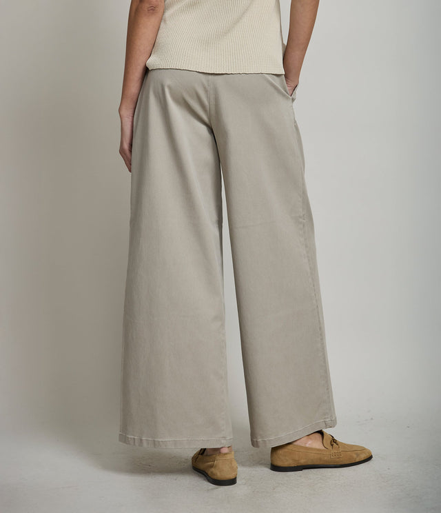 Pantalón Alana Beige - PANTALÓN DENIM BÁSICO MUJER