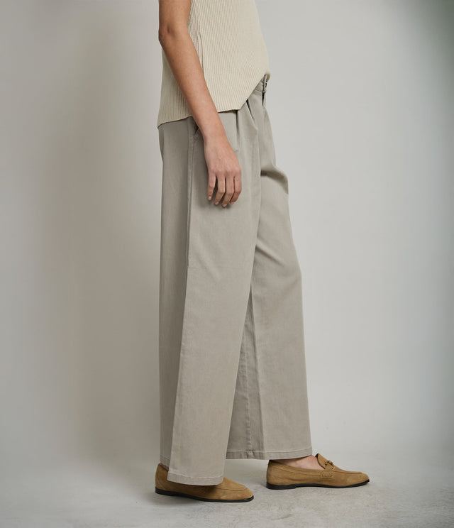 Pantalón Alana Beige - PANTALÓN DENIM BÁSICO MUJER