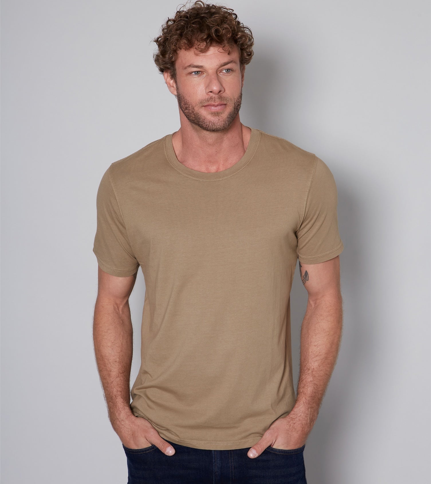 Polera Stuart Café Claro - Polera