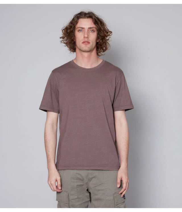 Polera Stuart Café Oscuro - Polera