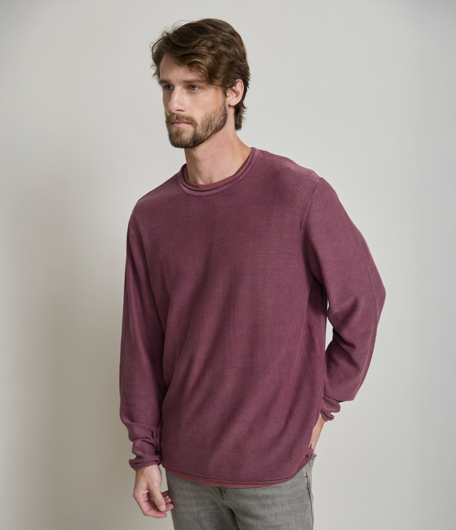 Sweater Namin Burdeo - Sweater