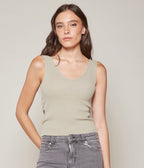 Top Clavel Beige - Blusa