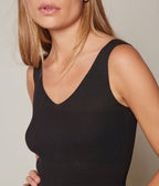Top Clavel Negro - Blusa